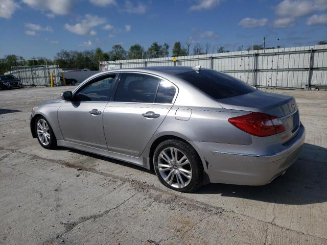 KMHGC4DD2DU236301 - 2013 HYUNDAI GENESIS 3.8L SILVER photo 2