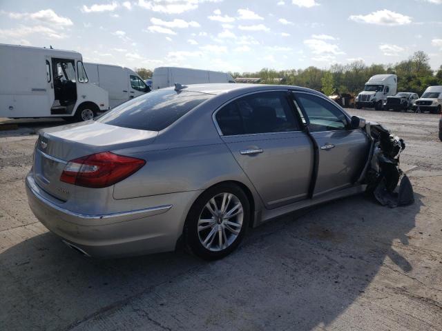 KMHGC4DD2DU236301 - 2013 HYUNDAI GENESIS 3.8L SILVER photo 3