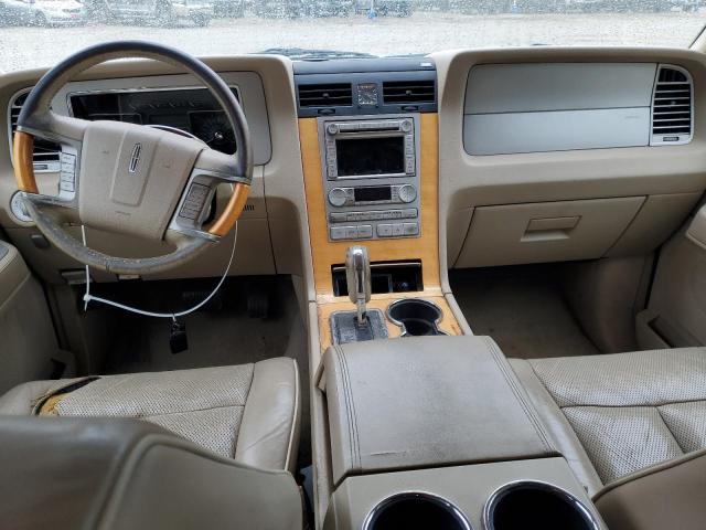 5LMFU27577LJ22206 - 2007 LINCOLN NAVIGATOR თეთრი ფოტო 8