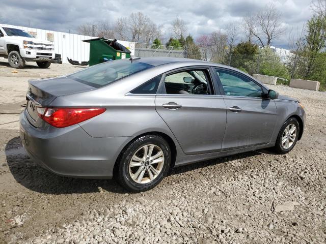 5NPEB4AC6CH358615 - 2012 HYUNDAI SONATA GLS GRAY photo 3