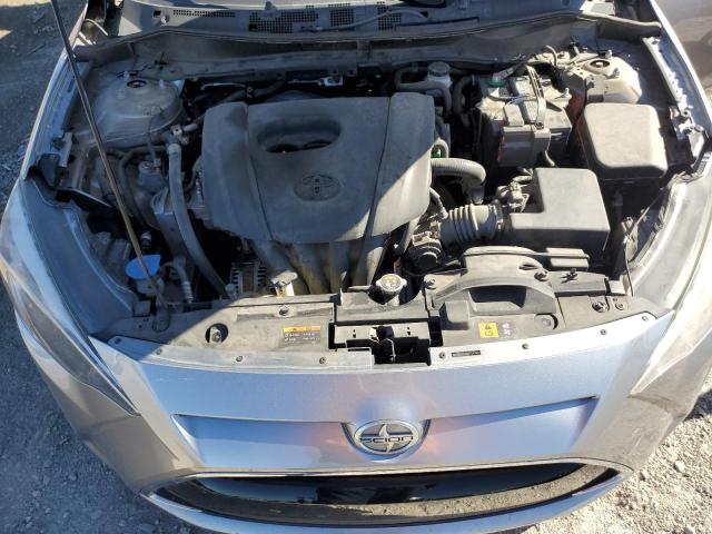 3MYDLBZV5GY124463 - 2016 TOYOTA SCION IA SILVER photo 11