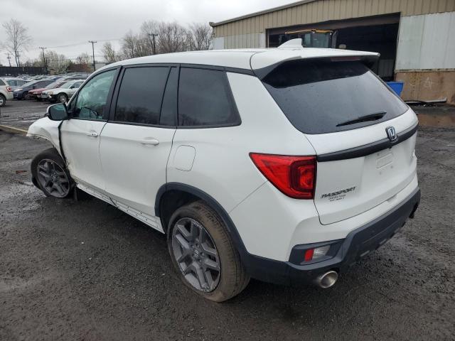 5FNYF8H5XNB011127 - 2022 HONDA PASSPORT EXL WHITE photo 2