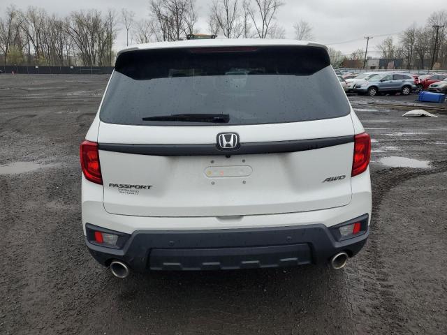 5FNYF8H5XNB011127 - 2022 HONDA PASSPORT EXL WHITE photo 6