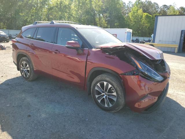 5TDGZRAH6NS124095 - 2022 TOYOTA HIGHLANDER XLE Bordo foto 4