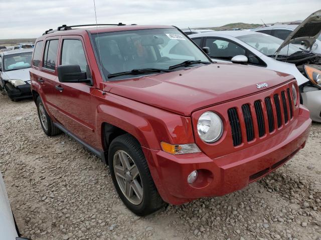 1J8FF48W77D318704 - 2007 JEEP PATRIOT LIMITED RED photo 4