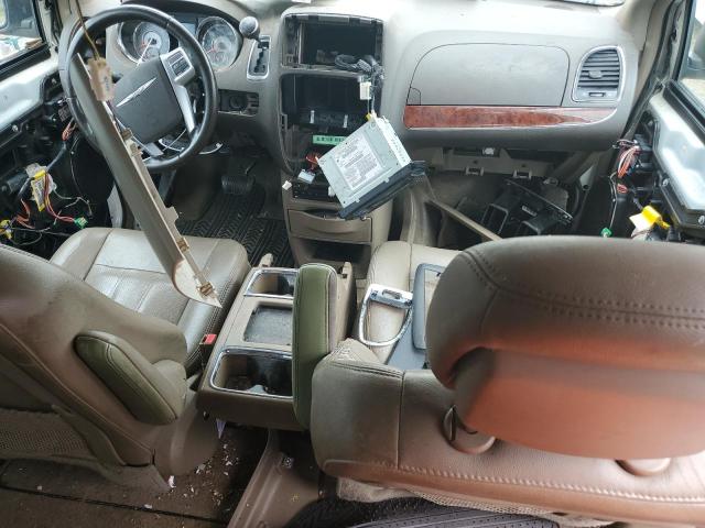 2C4RC1CG5CR124515 - 2012 CHRYSLER TOWN & COU TOURING L WHITE photo 8