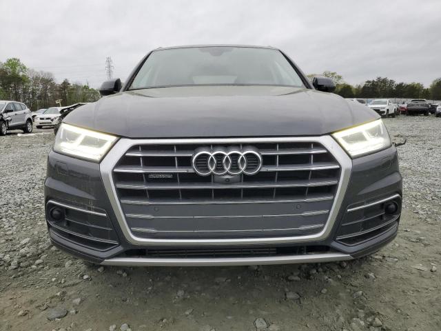 WA1CNAFY2J2147583 - 2018 AUDI Q5 PRESTIGE 黑色 照片 5