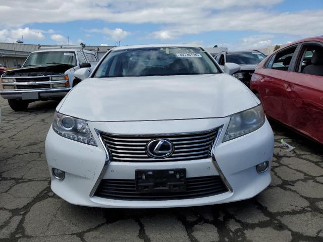 JTHBK1GG3D2028508 - 2013 LEXUS ES 350 WHITE photo 5