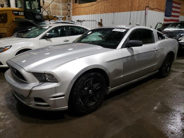1ZVBP8AM1E5251072 - 2014 FORD MUSTANG SILVER photo 1