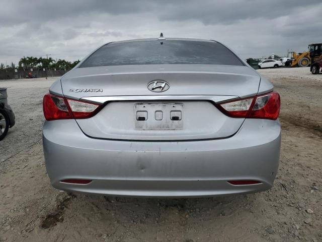 5NPEB4AC4BH282326 - 2011 HYUNDAI SONATA GLS SILVER photo 6