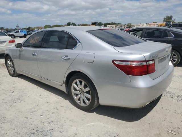 JTHGL46F875005077 - 2007 LEXUS LS 460L SILVER photo 2