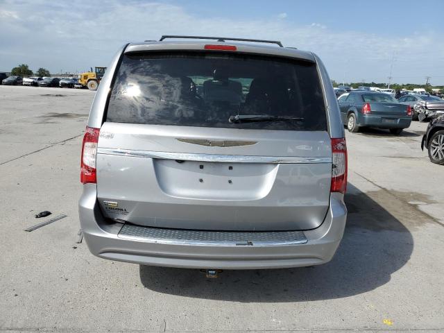 2C4RC1BGXDR705446 - 2013 CHRYSLER TOWN & COU TOURING ვერცხლისფერი ფოტო 6