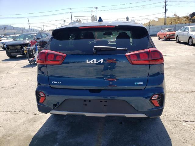 KNDCB3LC3N5548289 - 2022 KIA NIRO LX BLUE photo 6