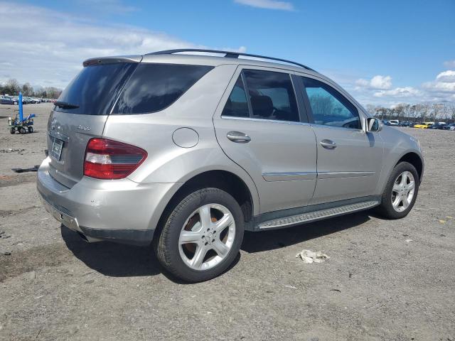 4JGBB75E87A259335 - 2007 MERCEDES-BENZ ML 500 BEIGE photo 3