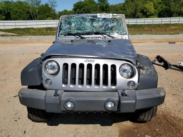 1C4BJWDG1JL887026 - 2018 JEEP WRANGLER U SPORT SILVER photo 5