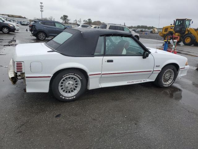 1FABP45E6JF264697 - 1988 FORD MUSTANG GT WHITE photo 3