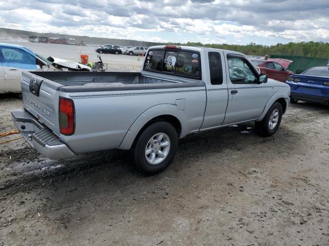 1N6DD26S02C385777 - 2002 NISSAN FRONTIER KING CAB XE SILVER photo 3