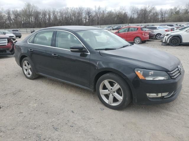 1VWAT7A30FC073578 - 2015 VOLKSWAGEN PASSAT S Սև լուսանկար 4