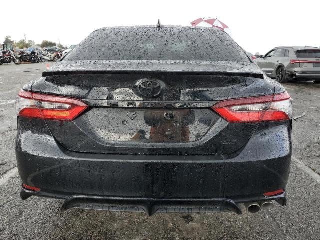 4T1T11AK4PU777070 - 2023 TOYOTA CAMRY SE NIGHT SHADE BLACK photo 6