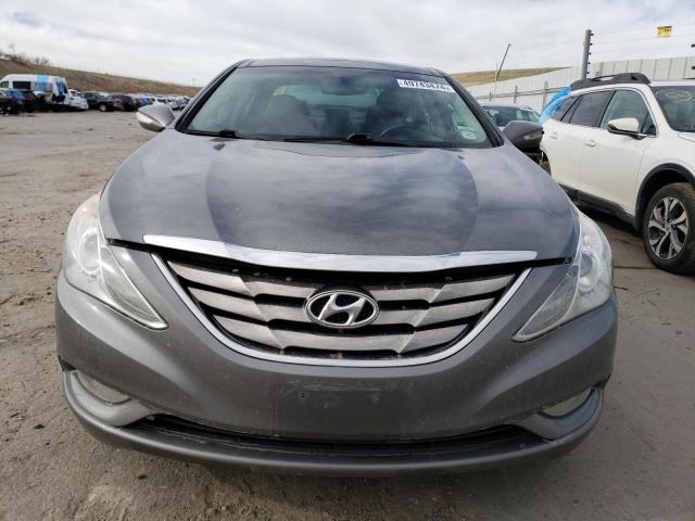 5NPEC4AC6DH694845 - 2013 HYUNDAI SONATA SE GRAY photo 5