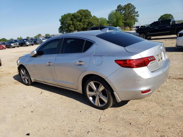 19VDE1F36FE002354 - 2015 ACURA ILX 20 SILVER photo 2