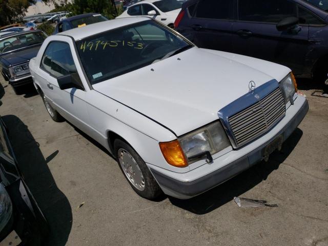 WDBEA50E2KA994920 - 1989 MERCEDES-BENZ 300 CE WHITE photo 4