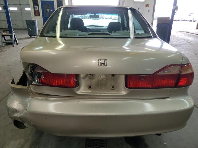 1HGCG6654YA114296 - 2000 HONDA ACCORD LX GOLD photo 6