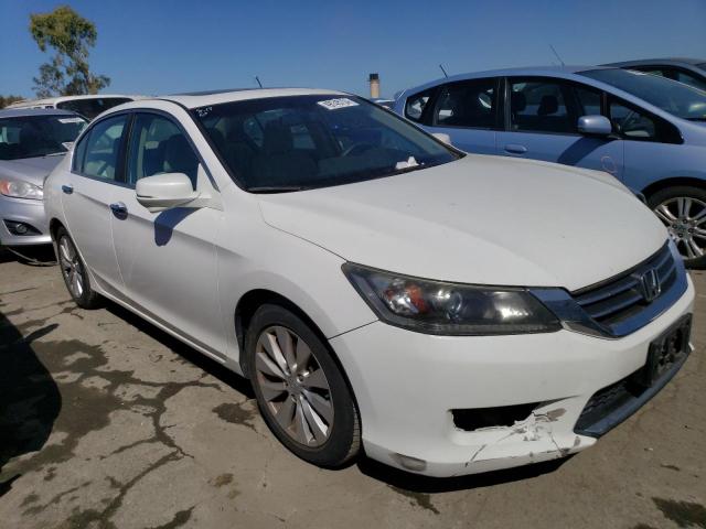 1HGCR2F73DA148907 - 2013 HONDA ACCORD EX WHITE photo 4