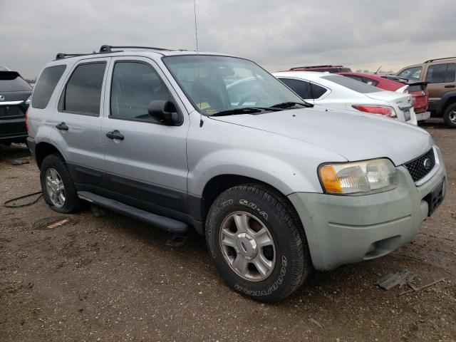 1FMYU93183KA10781 - 2003 FORD ESCAPE XLT SILVER photo 4