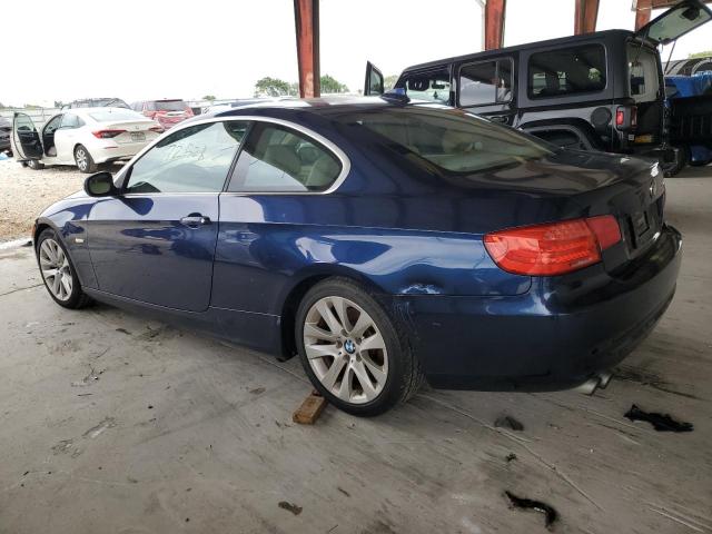 WBAKE3C5XBE558721 - 2011 BMW 328 I BLUE photo 2