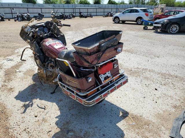 1HFSC0216CA223699 - 1982 HONDA GL1100 I RED photo 3