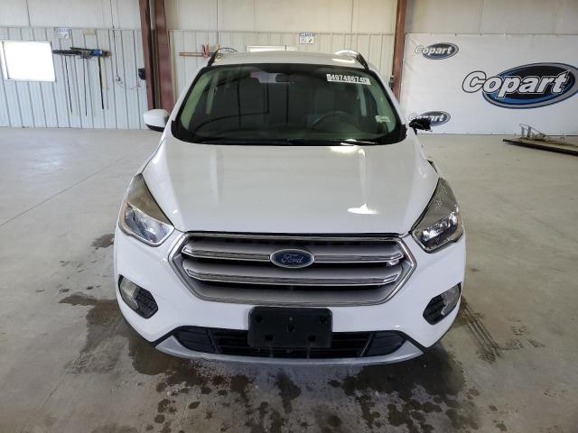 1FMCU0GD2JUD58555 - 2018 FORD ESCAPE SE WHITE photo 5