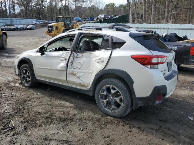 JF2GTABC2JH268247 - 2018 SUBARU CROSSTREK PREMIUM WHITE photo 2