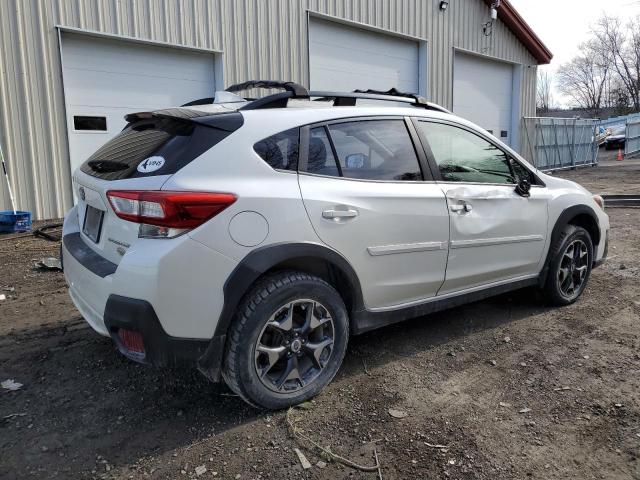 JF2GTABC2JH268247 - 2018 SUBARU CROSSTREK PREMIUM WHITE photo 3