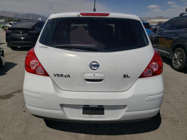 3N1BC13EX8L393469 - 2008 NISSAN VERSA S WHITE photo 6