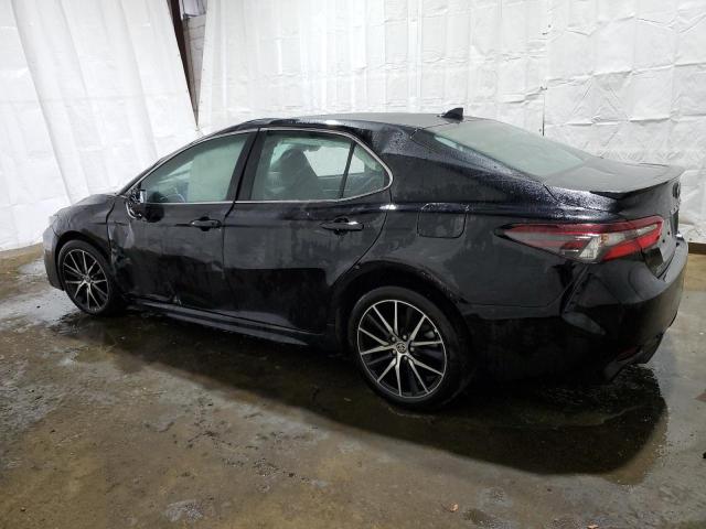 4T1G11AK3PU819021 - 2023 TOYOTA CAMRY SE NIGHT SHADE BLACK photo 2