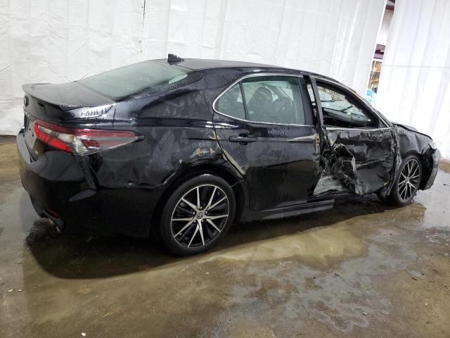 4T1G11AK3PU819021 - 2023 TOYOTA CAMRY SE NIGHT SHADE BLACK photo 3