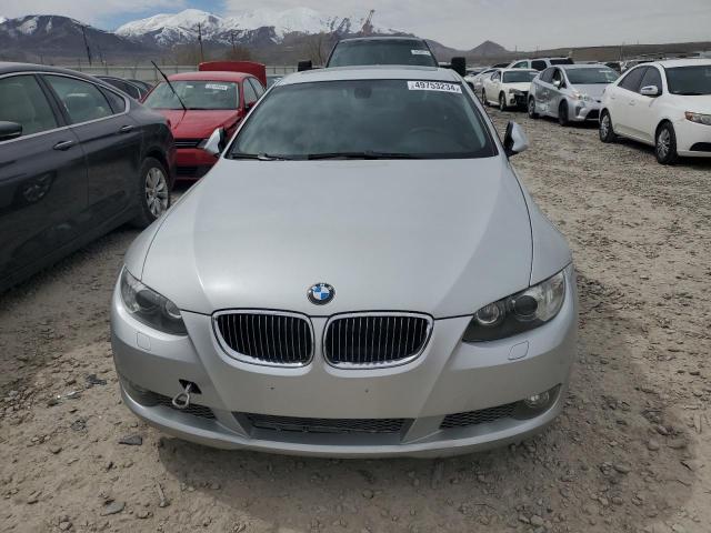 WBAWC73559E270047 - 2009 BMW 335 XI SILVER photo 5