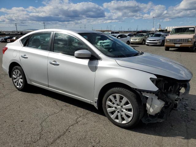 3N1AB7AP4HY352845 - 2017 NISSAN SENTRA S SILVER photo 4