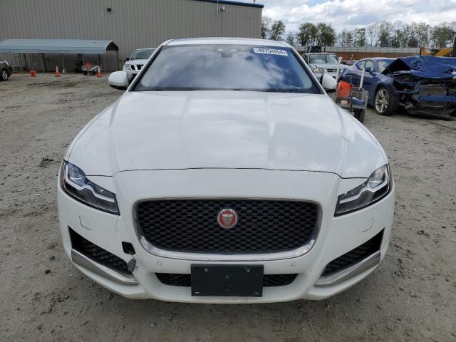 SAJBJ4BN8HCY45129 - 2017 JAGUAR XF PREMIUM WHITE photo 5