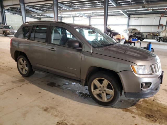 1C4NJDCB5DD275014 - 2013 JEEP COMPASS LIMITED SILVER photo 4