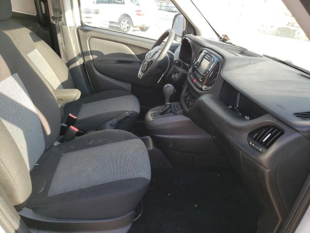 ZFBHRFAB2K6M33592 - 2019 RAM PROMASTER თეთრი ფოტო 5