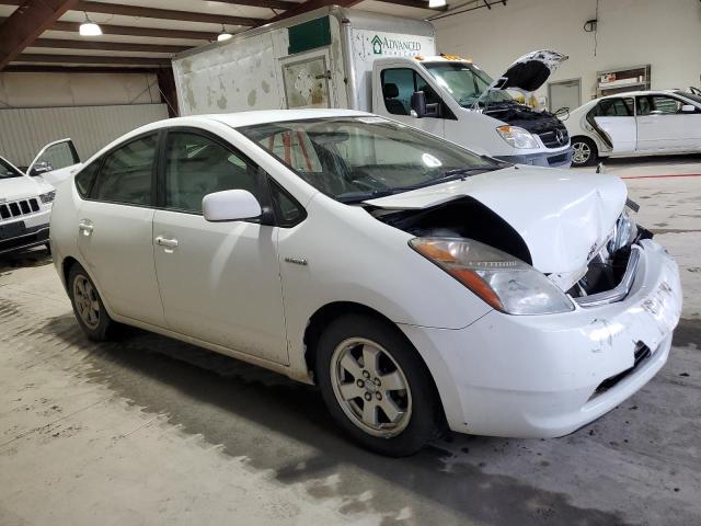 JTDKB20U083309950 - 2008 TOYOTA PRIUS WHITE photo 4