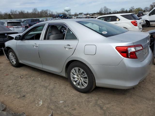 4T1BF1FK4CU048552 - 2012 TOYOTA CAMRY BASE SILVER photo 2