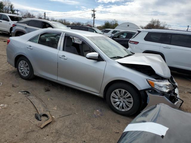 4T1BF1FK4CU048552 - 2012 TOYOTA CAMRY BASE SILVER photo 4