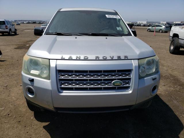 SALFP24N18H026409 - 2008 LAND ROVER LR2 SE SILVER photo 5