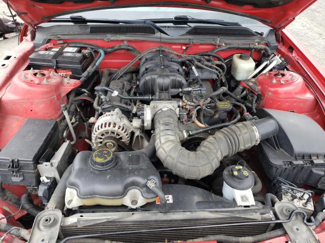 1ZVFT80NX65152419 - 2006 FORD MUSTANG RED photo 11