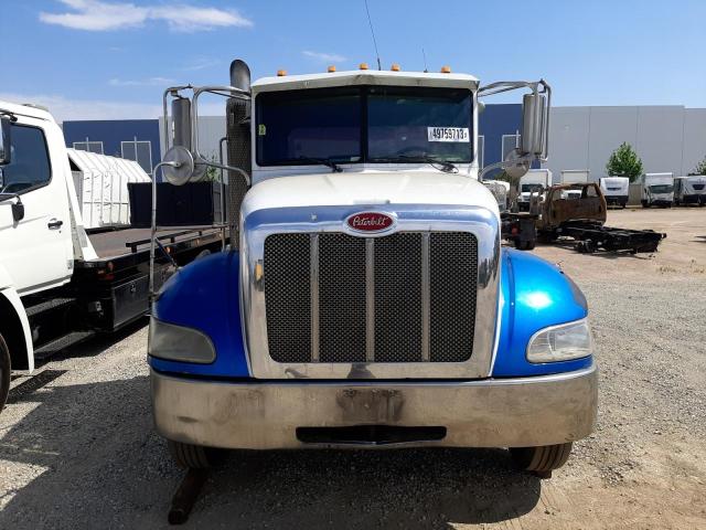 2NPNHM6XX9M781743 - 2009 PETERBILT 330 WHITE photo 5