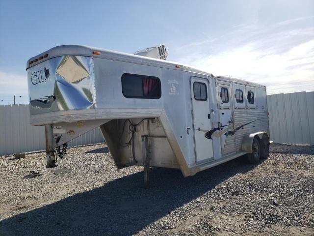 49THG192532501343 - 2003 WORKHORSE CUSTOM CHASSIS TRAILER WHITE photo 2