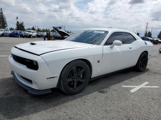 2C3CDZFJXKH750224 - 2019 DODGE CHALLENGER R/T SCAT PACK WHITE photo 1